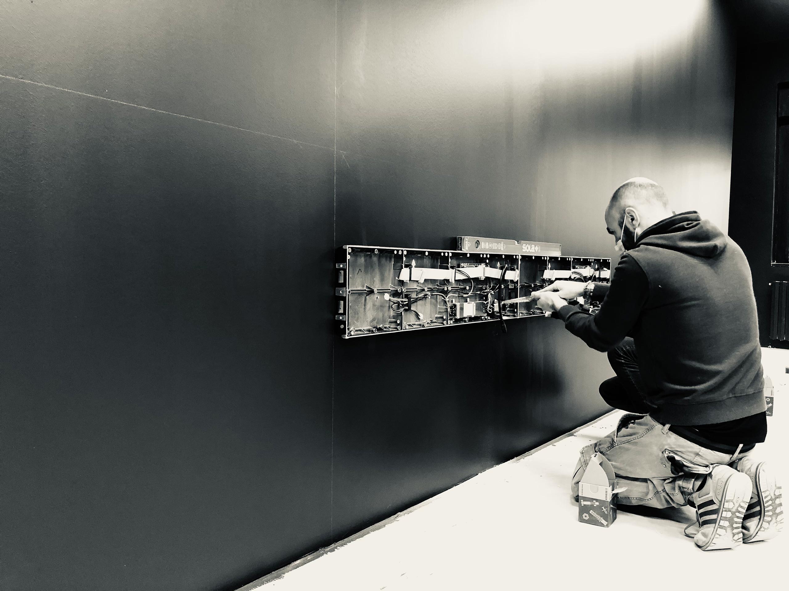 Videomobile-news-installazione-led-dettaglio